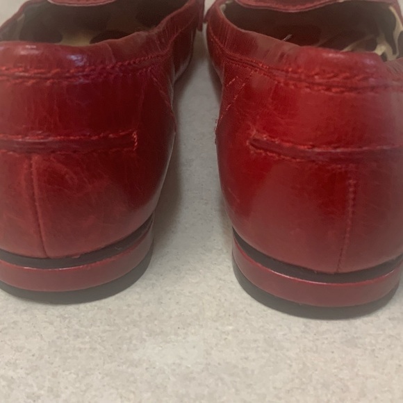 🥿 2 Pairs of Loafers - RED AND BLACK (6 1/2)🥿🥿 - Picture 7 of 10